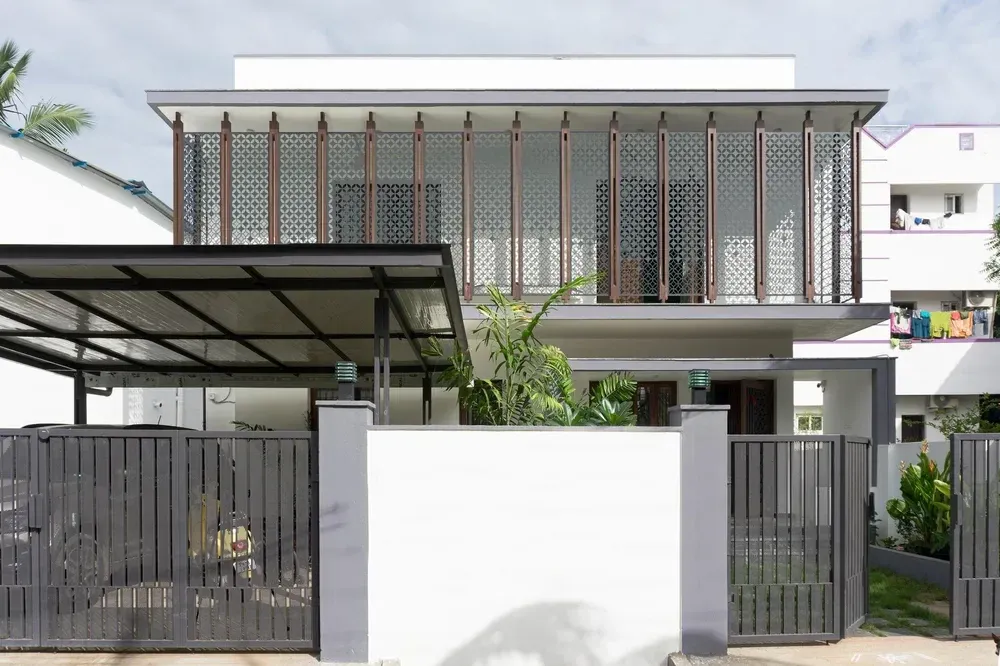 Covered parking area at the front of a modern residence